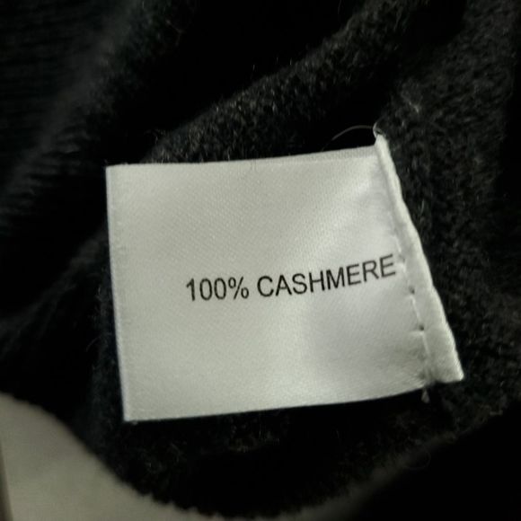 Cullen Cashmere Crew Neck Long Sleeve Sweater Gray sz Medium - Picture 10 of 10